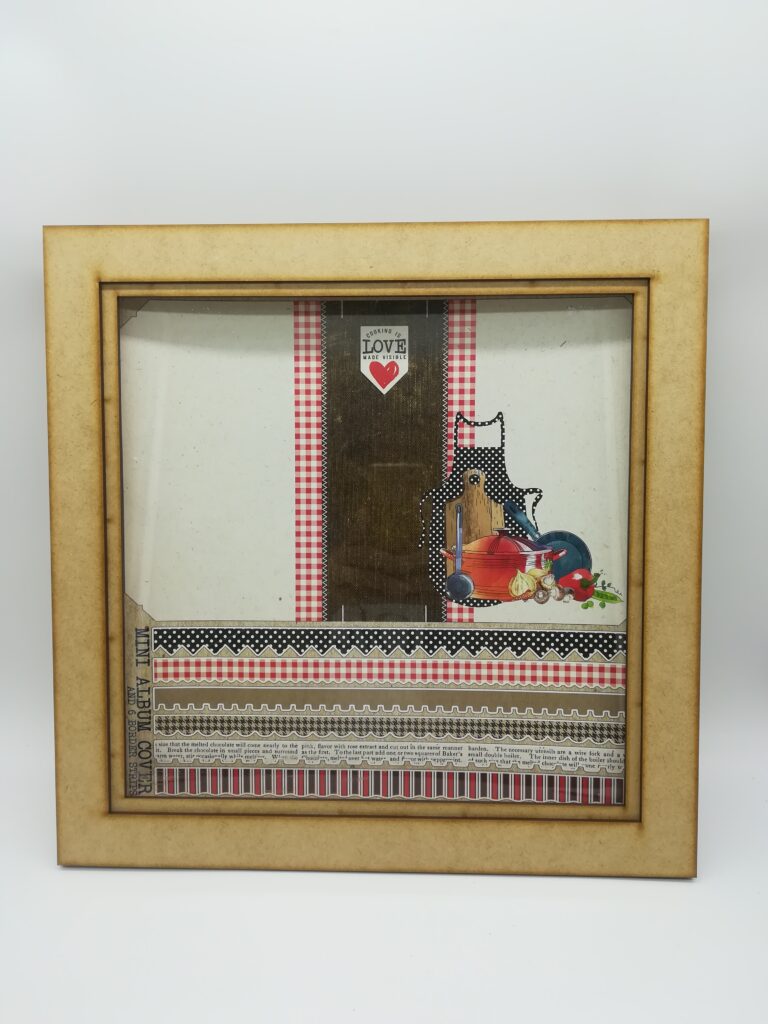 SCRAPBOOKING LAYOUT FRAME